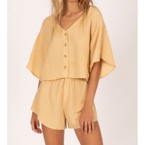 Amuse Society Bungalow shorts, latte, sz M